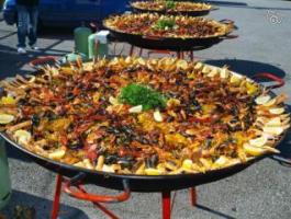 Traiteur de plats géants